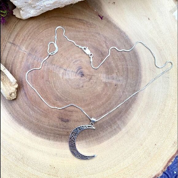Celtic Crescent Moon Sterling Silver Necklace - Picture 2 of 6